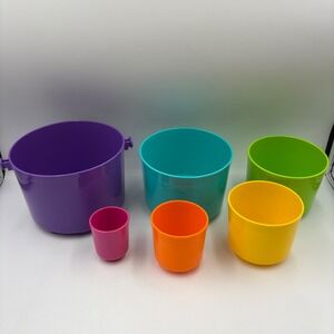 Tupperware Stacking Nesting‎ Cups Tupper Toy 6pc Multicolor Animal Embossed